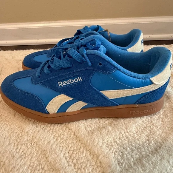 Reebok Classic Blue Sneakers Size 8.5/39 - Picture 4 of 7